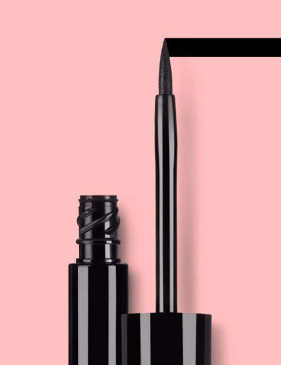 eyeliner-right